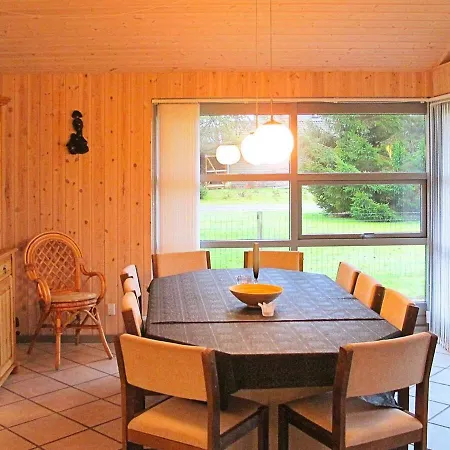 בית נופש Three-bedroom Holiday In Vaeggerlose 40 *